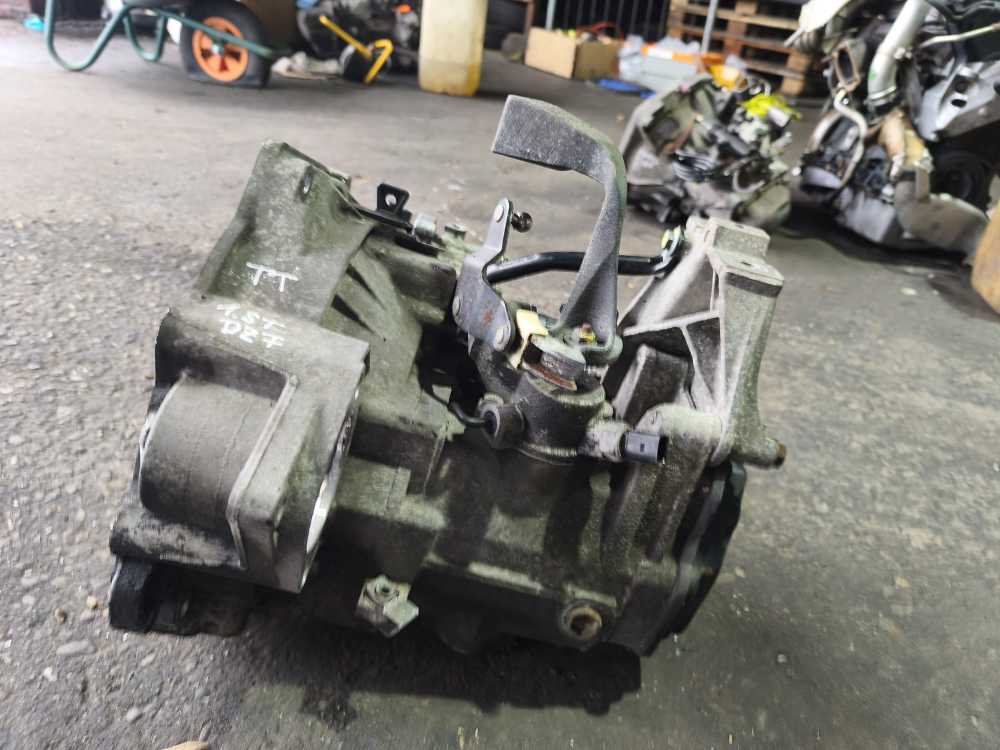 BOITE DE VITESSE MANUEL VW / AUDI / SEAT / SKODA 1.8T  - Vue 5